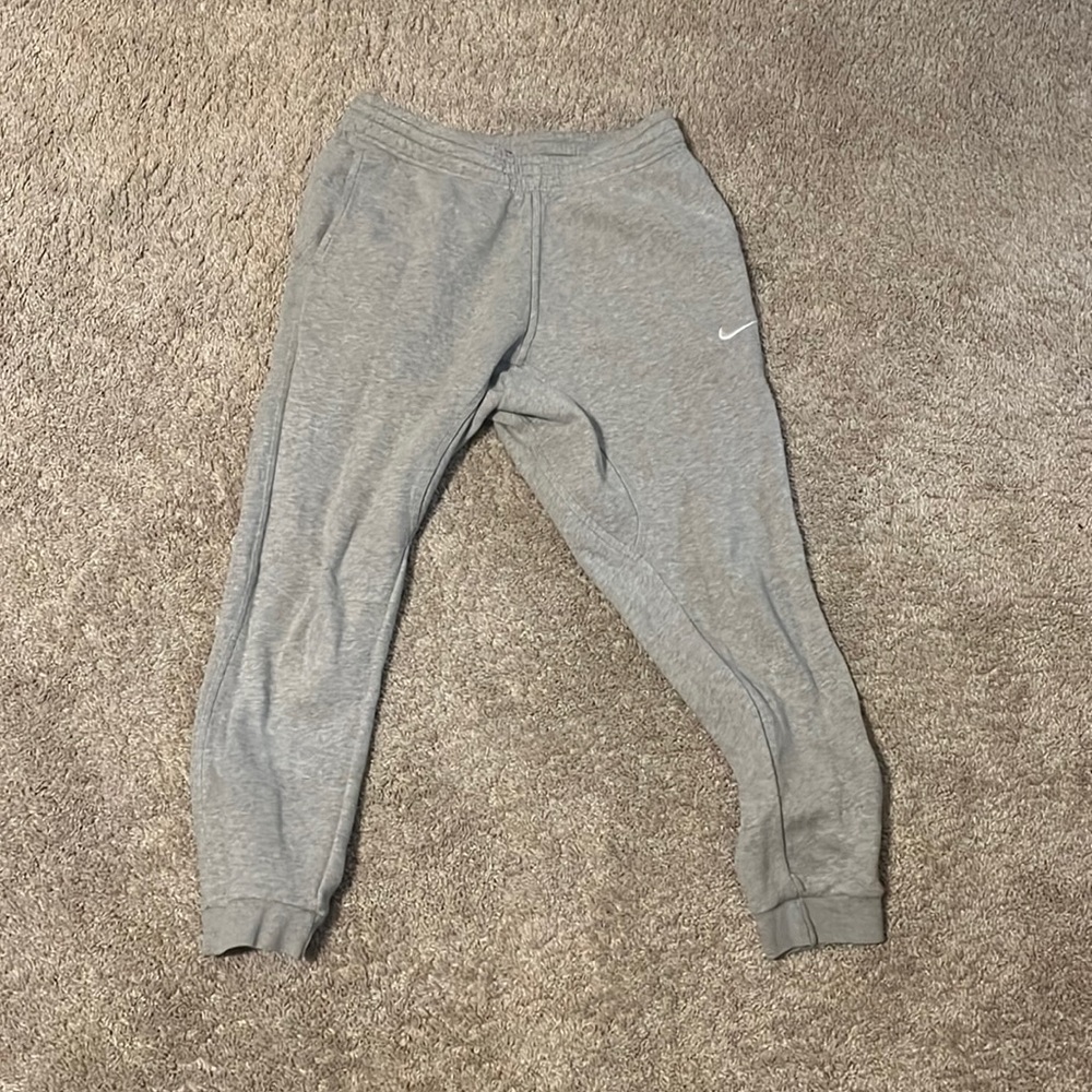 Gray Nike Sweatpants